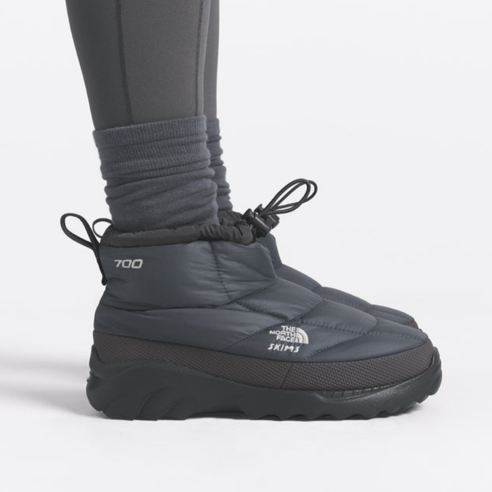 North Face x Skims Nuptse Traction Chukka Size Mens 7 Womens 9 Gunmetal